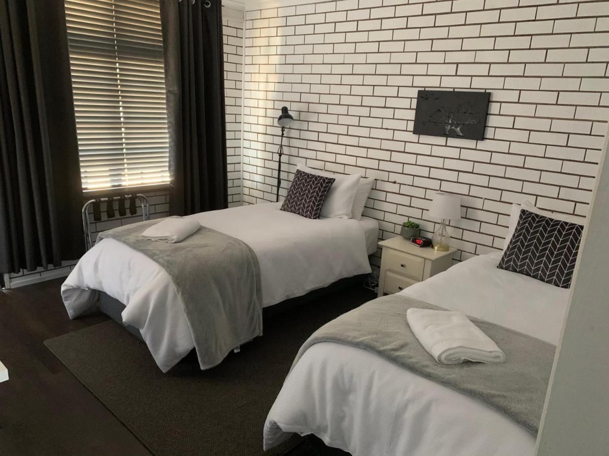 Kings Avenue Motel Saint Arnaud Bagian luar foto