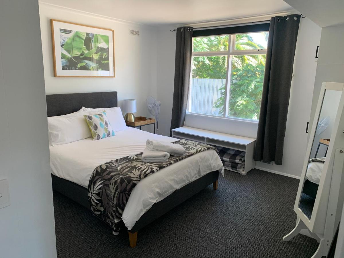 Kings Avenue Motel Saint Arnaud Bagian luar foto