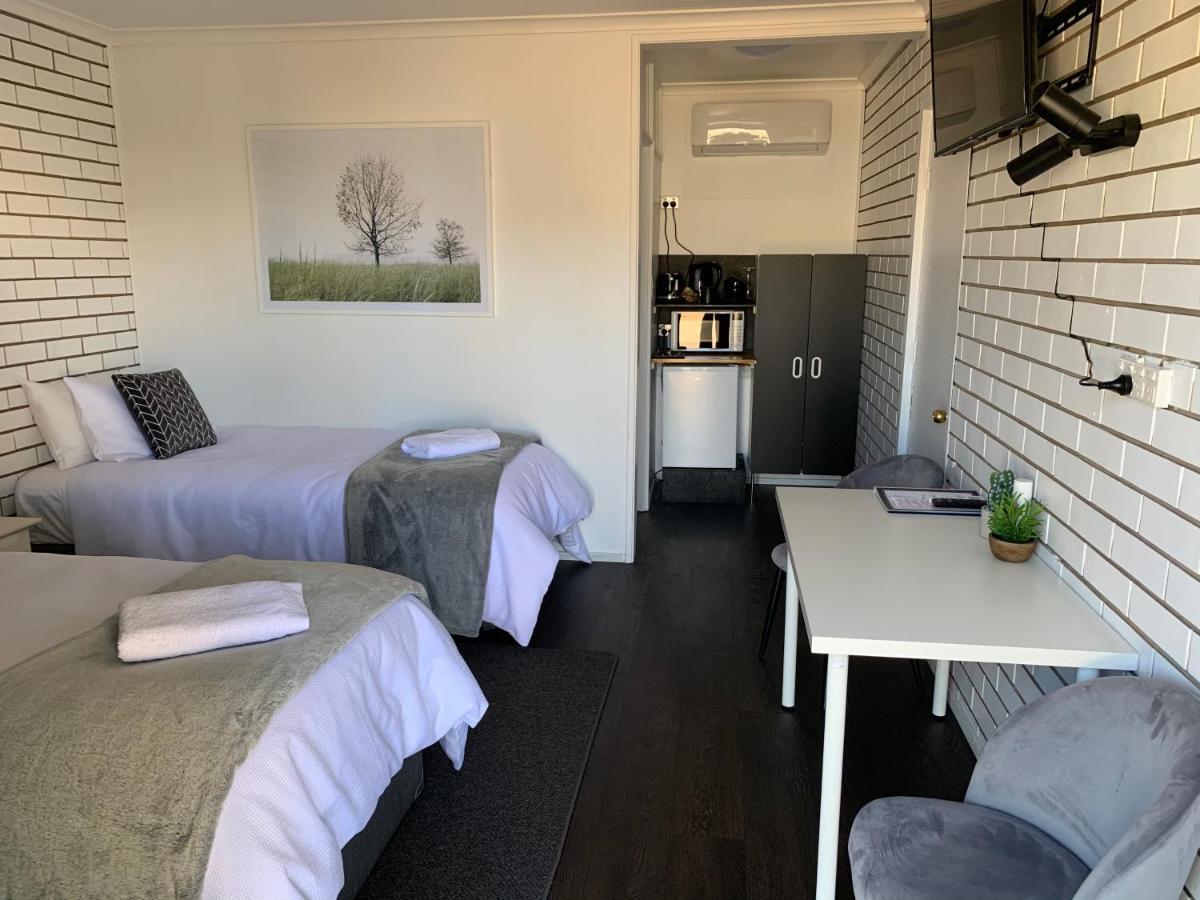 Kings Avenue Motel Saint Arnaud Bagian luar foto
