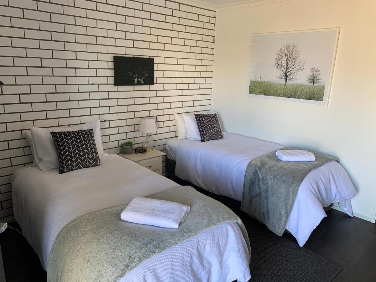 Kings Avenue Motel Saint Arnaud Bagian luar foto